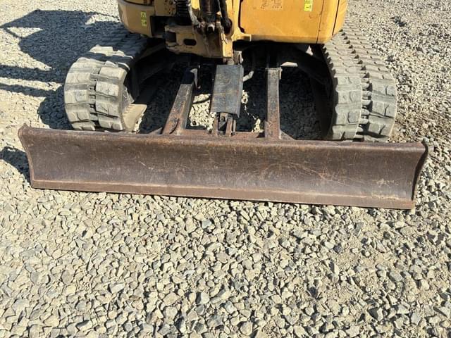 Image of Caterpillar 304E CR equipment image 4