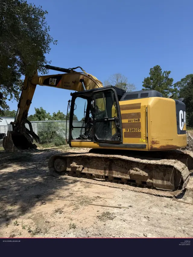 Image of Caterpillar 320E LRR equipment image 3
