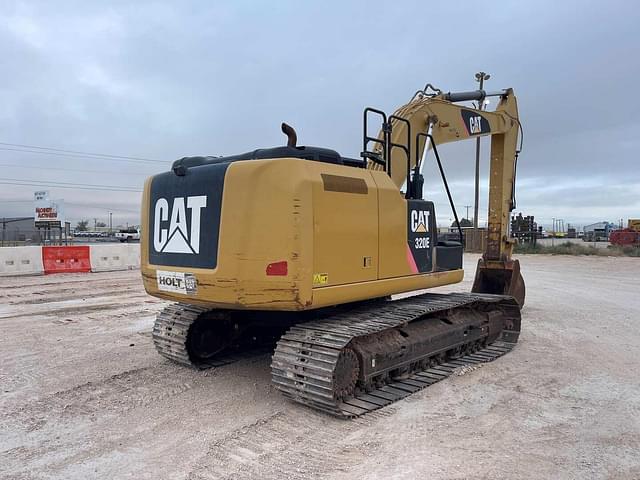 Image of Caterpillar 320EL equipment image 2