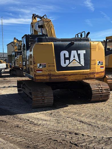 Image of Caterpillar 320EL equipment image 4