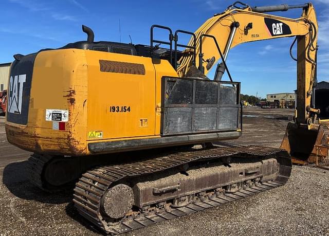 Image of Caterpillar 320EL equipment image 4
