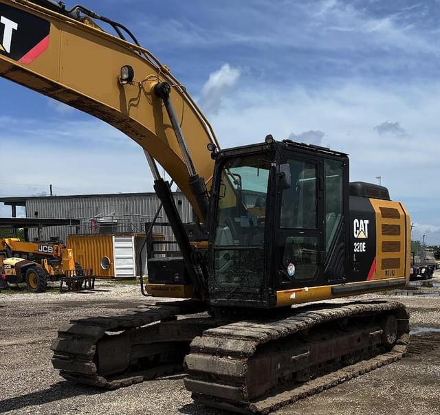 Image of Caterpillar 320EL equipment image 2