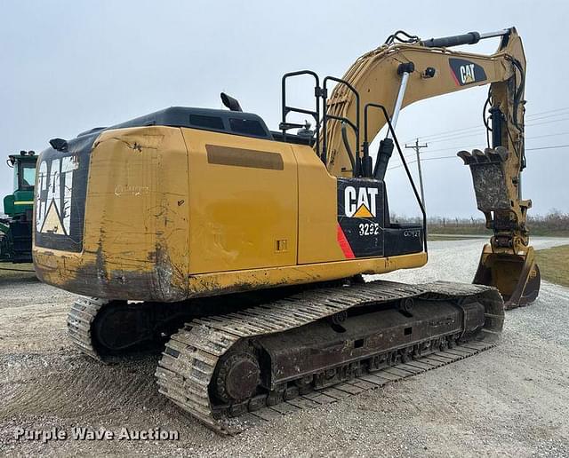 Image of Caterpillar 329EL equipment image 4