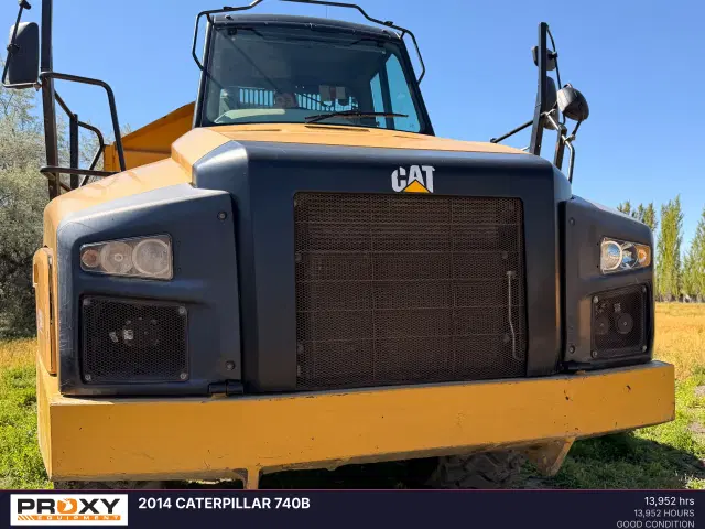 Image of Caterpillar 740B equipment image 2