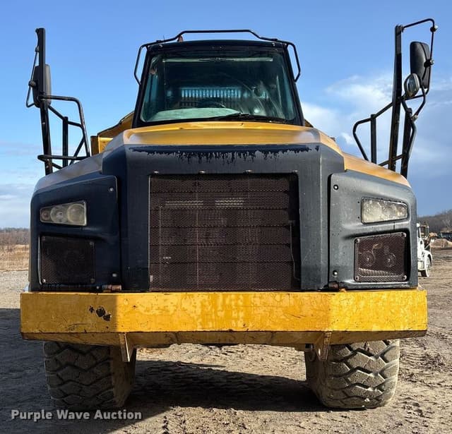 Image of Caterpillar 740B equipment image 1