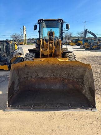 Image of Caterpillar 924K equipment image 1