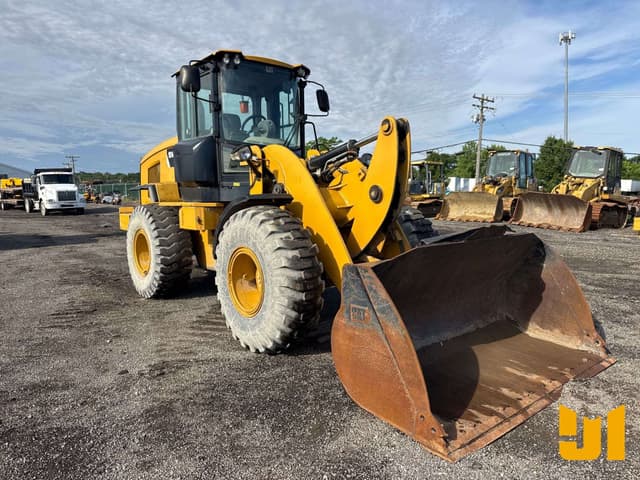 Image of Caterpillar 924K equipment image 2