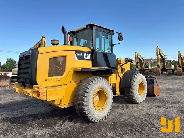 Image of Caterpillar 924K equipment image 4
