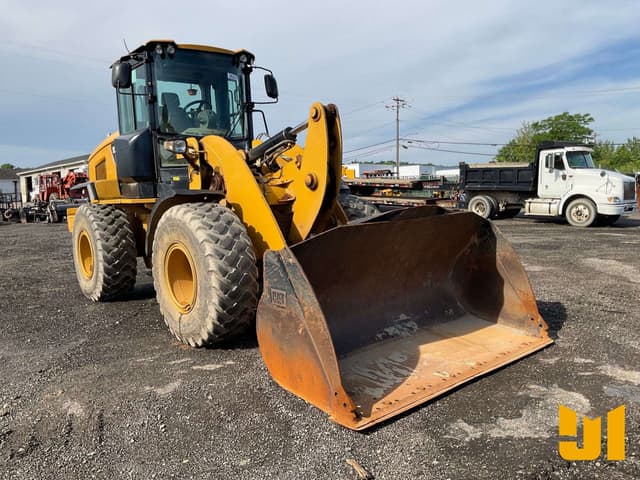 Image of Caterpillar 924K equipment image 2