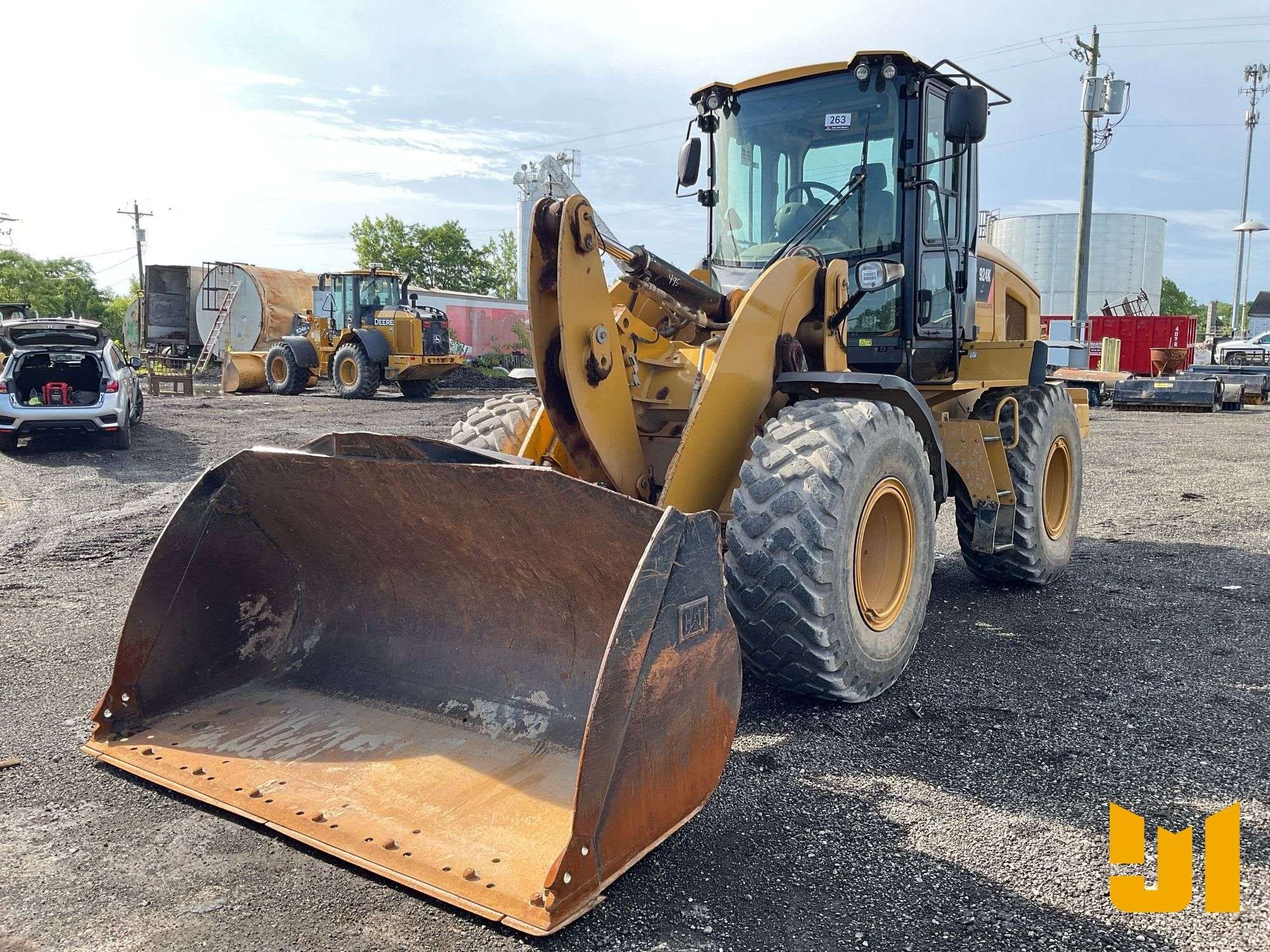 2014 Caterpillar 924K Equipment Image0
