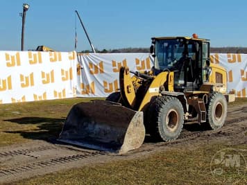 Main image Caterpillar 924K