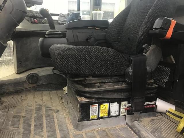 Image of Caterpillar 930K equipment image 4