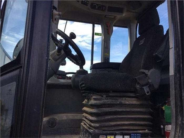 2014 Caterpillar 930K Equipment Image0