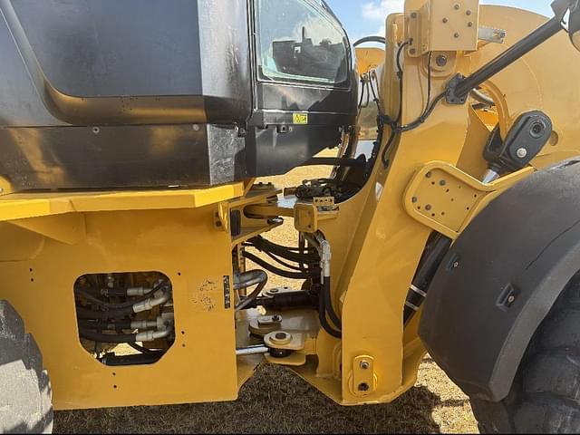 Image of Caterpillar 930K equipment image 4