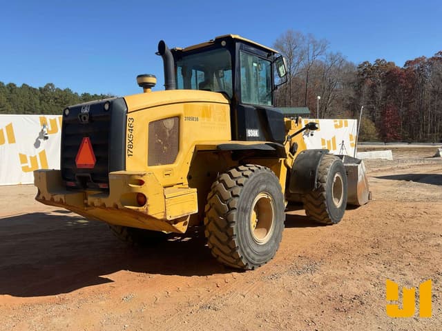 Image of Caterpillar 938K equipment image 4