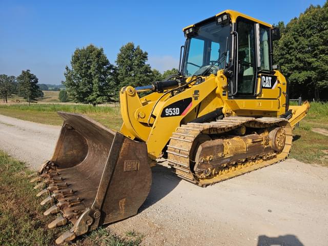 Image of Caterpillar 953D equipment image 1