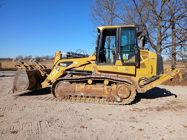 Image of Caterpillar 963 equipment image 3