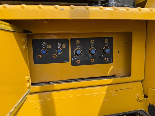Image of Caterpillar 982M equipment image 4