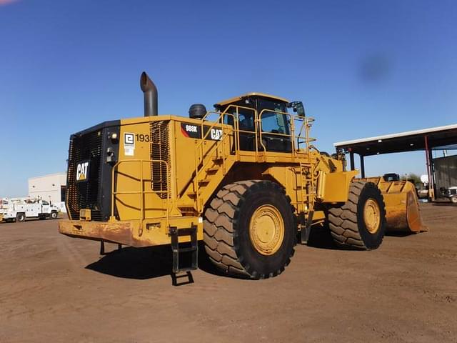 Image of Caterpillar 988K equipment image 2