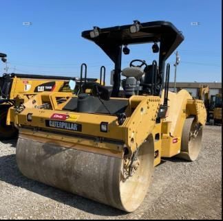 2014 Caterpillar CB-54XW Equipment Image0