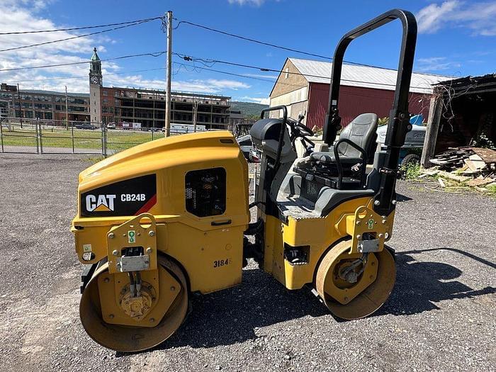 Image of Caterpillar CP24B Primary image