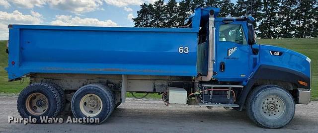 Image of Caterpillar CT660S equipment image 3