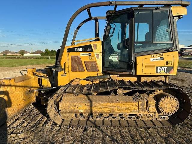 Image of Caterpillar D5K2 equipment image 4