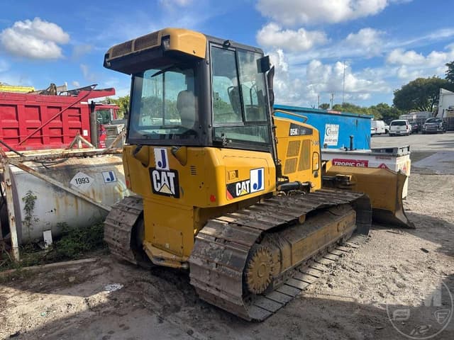 Image of Caterpillar D5K2 LGP equipment image 1
