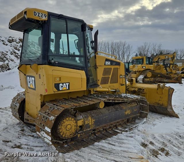 Image of Caterpillar D5K2 equipment image 4