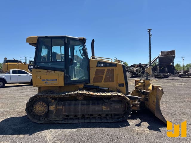 Image of Caterpillar D5K2 XL equipment image 3