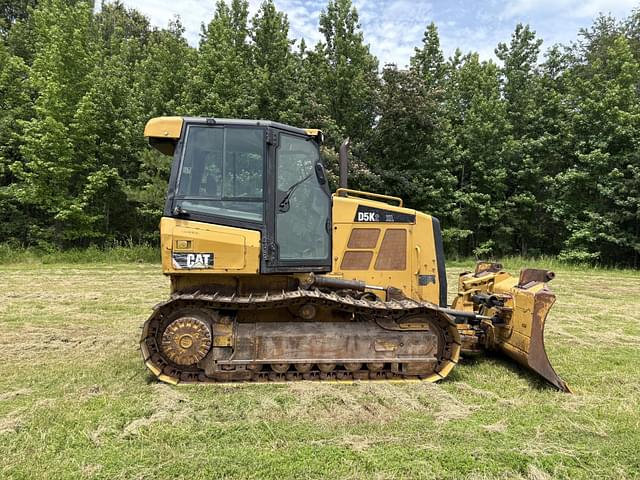 Image of Caterpillar D5K2 XL equipment image 2