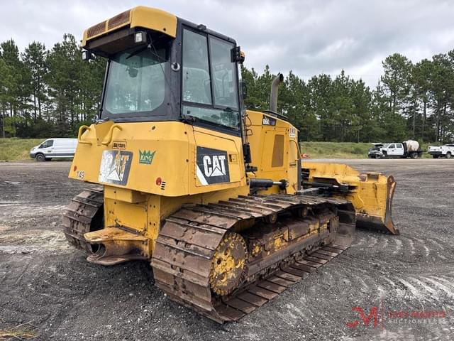 Image of Caterpillar D6K2 equipment image 2