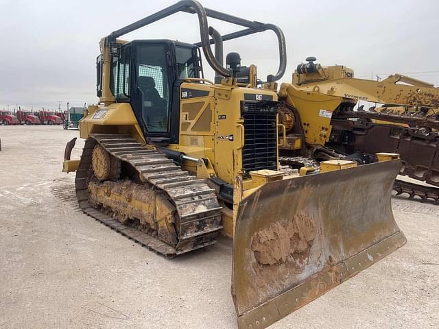 Image of Caterpillar D6N XL equipment image 1