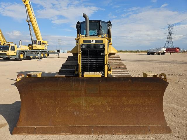 Image of Caterpillar D6N XL equipment image 1