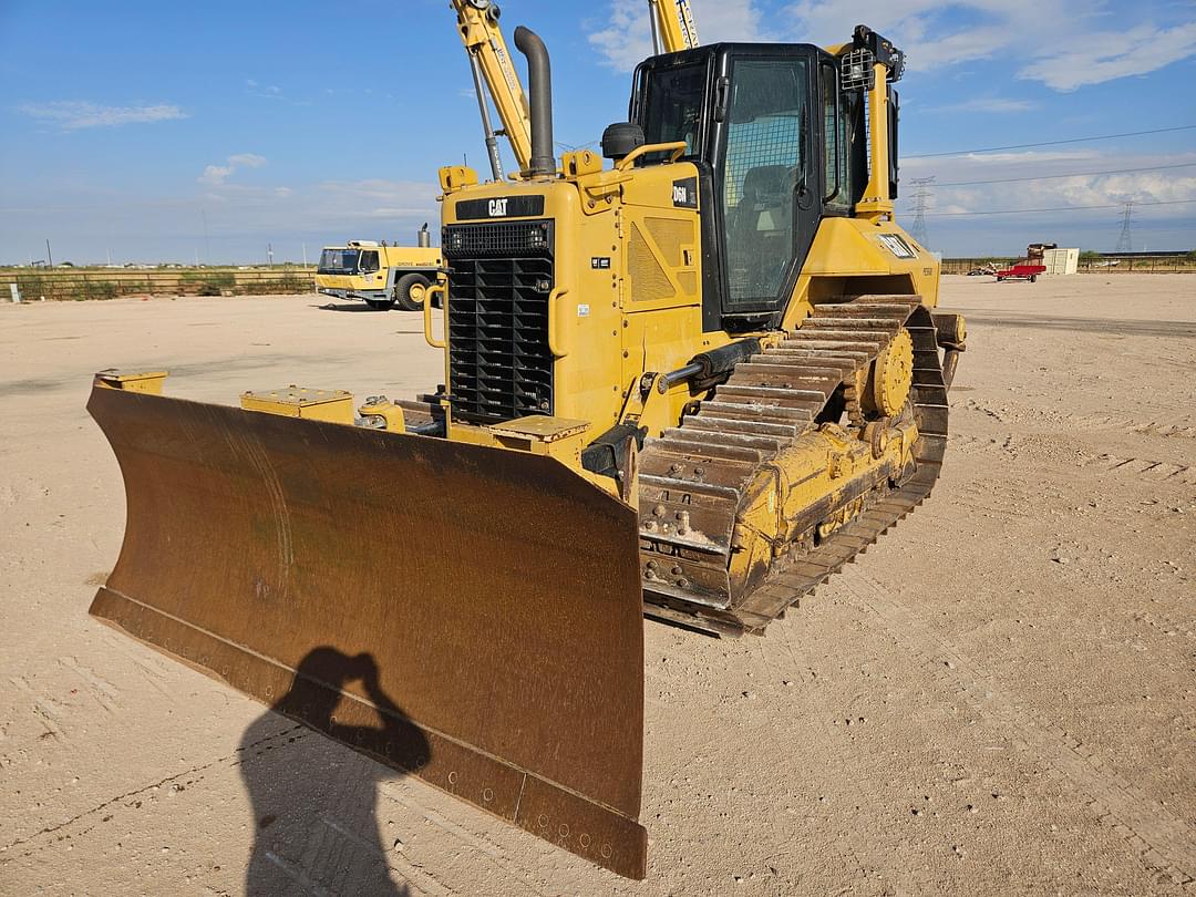 Image of Caterpillar D6N XL Primary image