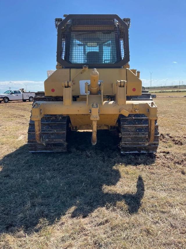 Image of Caterpillar D6N LGP equipment image 3