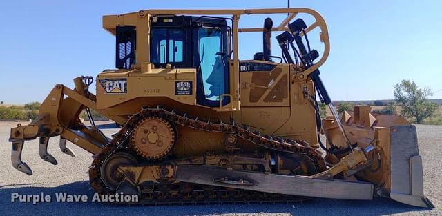 Image of Caterpillar D6T XL equipment image 3