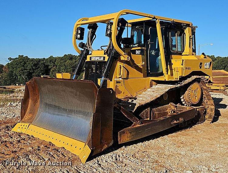 2014 Caterpillar D6T XL Equipment Image0