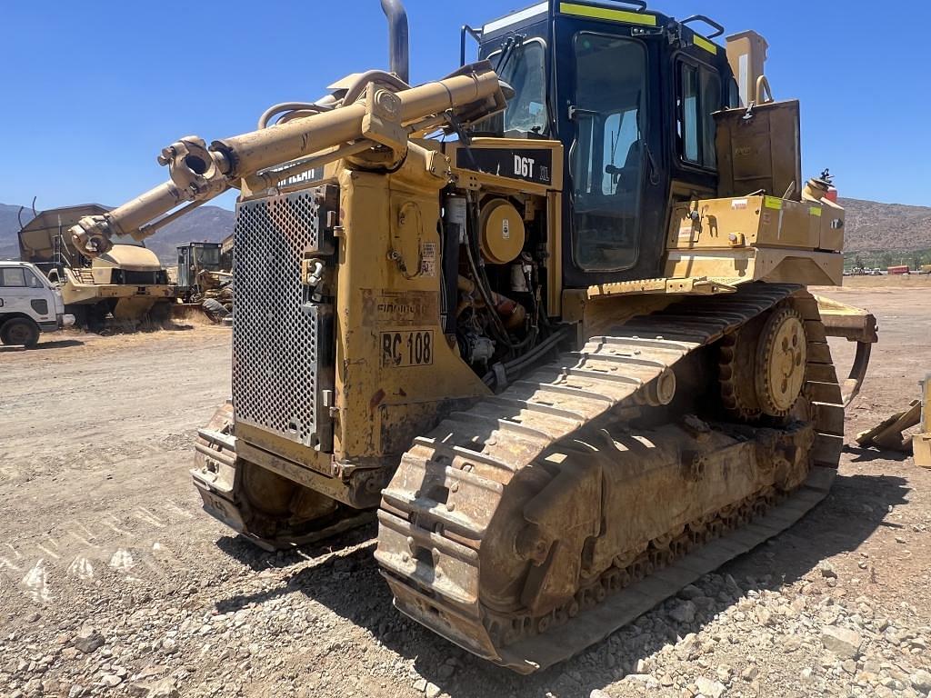 Image of Caterpillar D6T Primary image