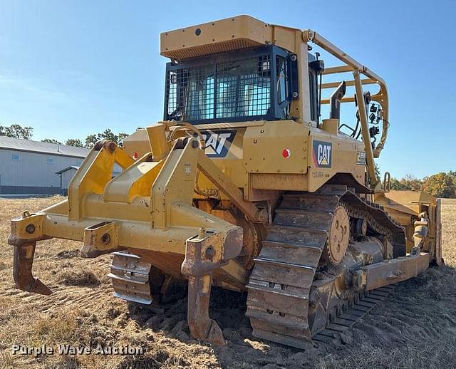 Image of Caterpillar D6T XL equipment image 4