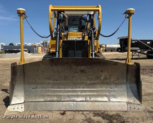 Image of Caterpillar D6T XW equipment image 1