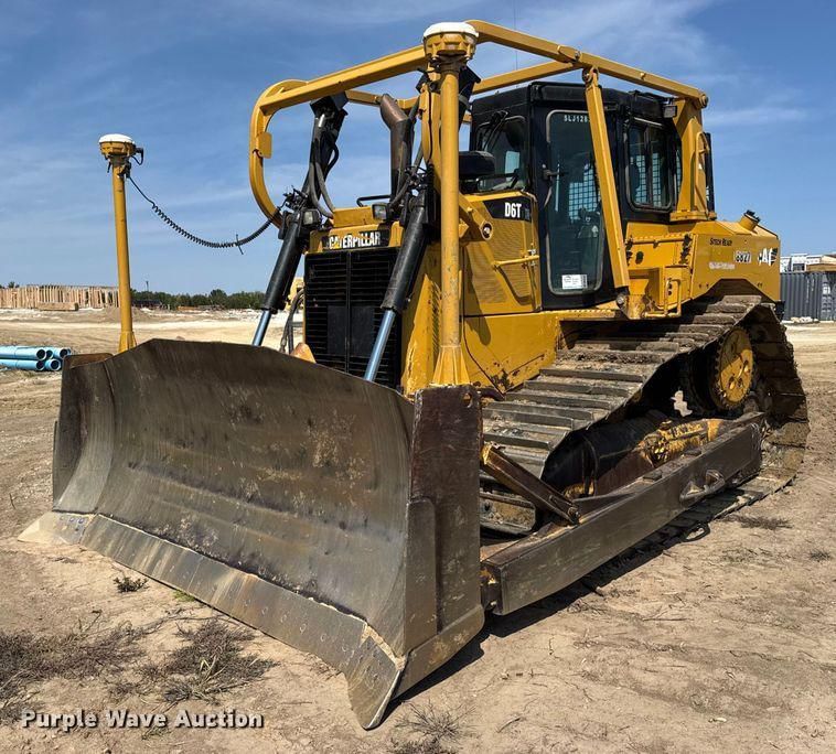 2014 Caterpillar D6T XW Equipment Image0
