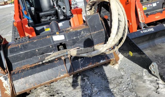 Image of Caterpillar HM315B equipment image 2