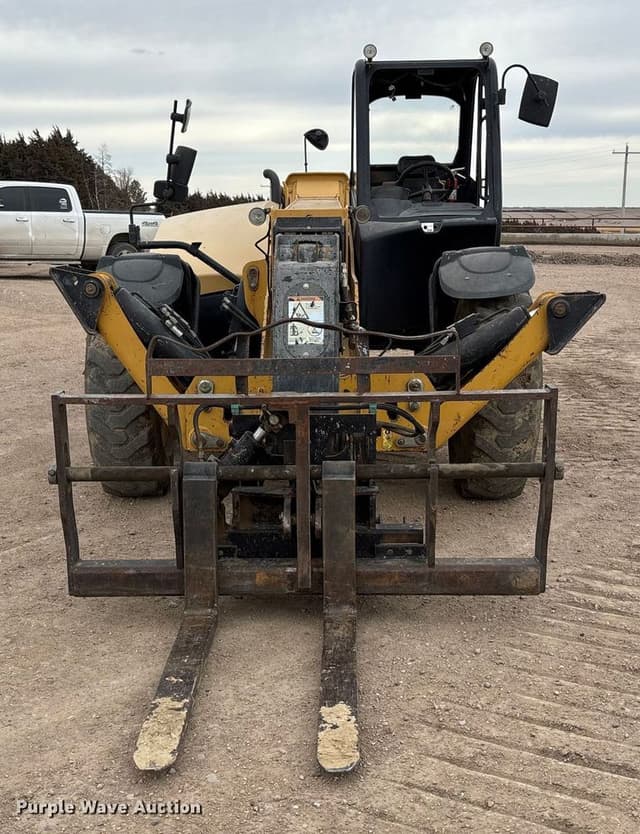 Image of Caterpillar TH514C equipment image 1