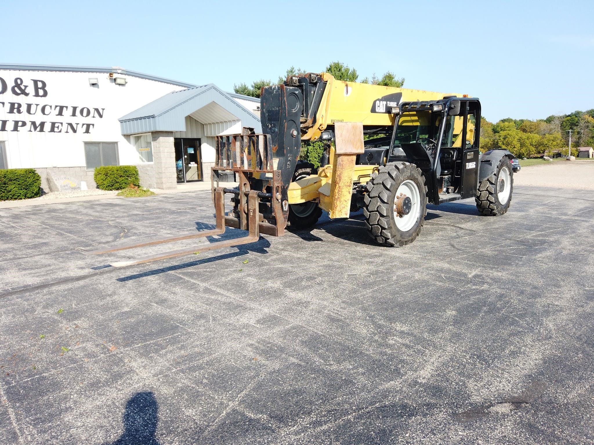 Main image Caterpillar TL1055C