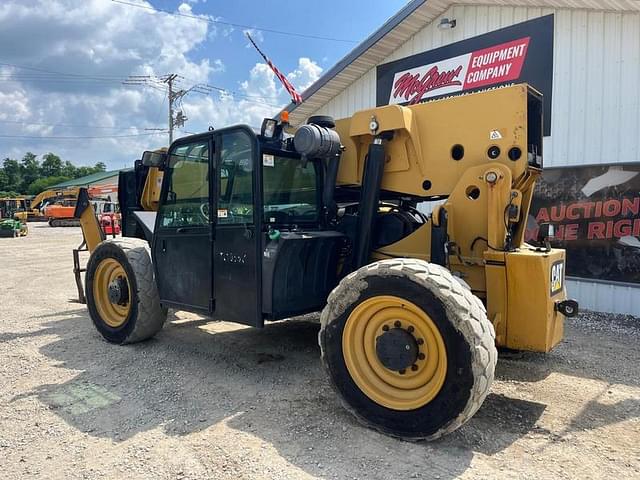 Image of Caterpillar TL1055C equipment image 2