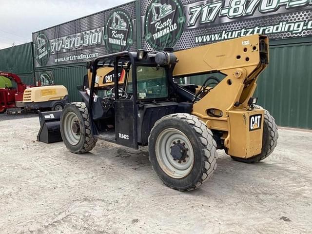 Image of Caterpillar TL642C equipment image 1