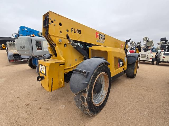Image of Caterpillar TL943C equipment image 3