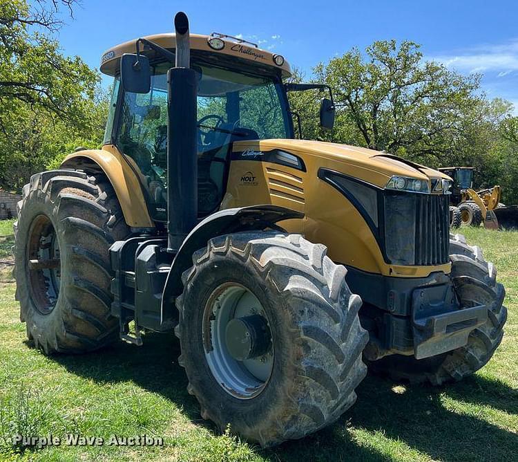 Main image Challenger MT585D 2