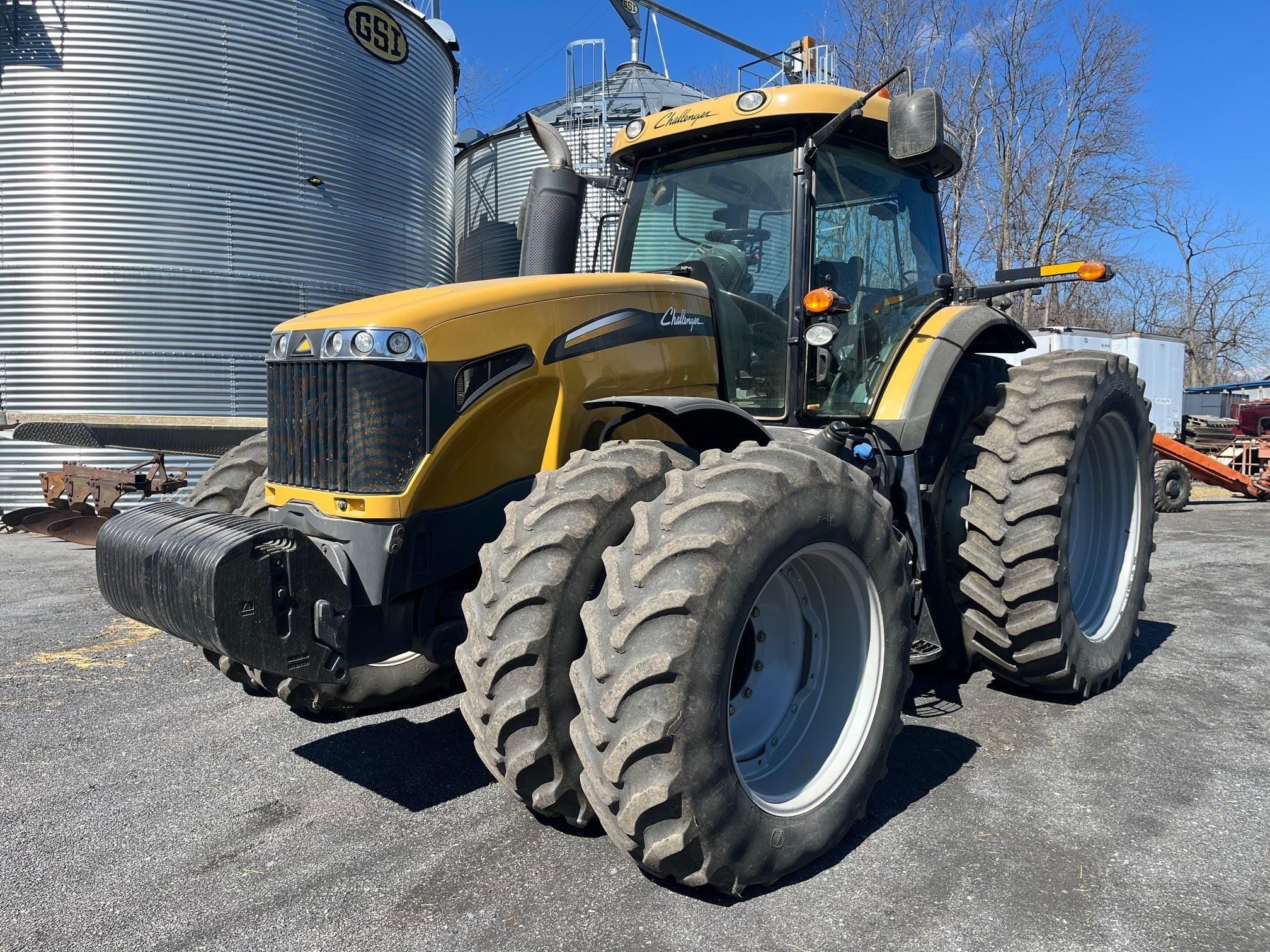 2014 Challenger MT665D Equipment Image0